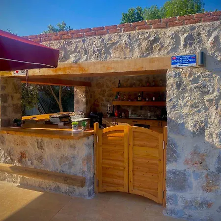 Lumos Homes شقة